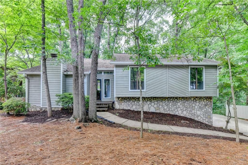 5100 Forest Mist Drive SE, Smyrna, GA 30082