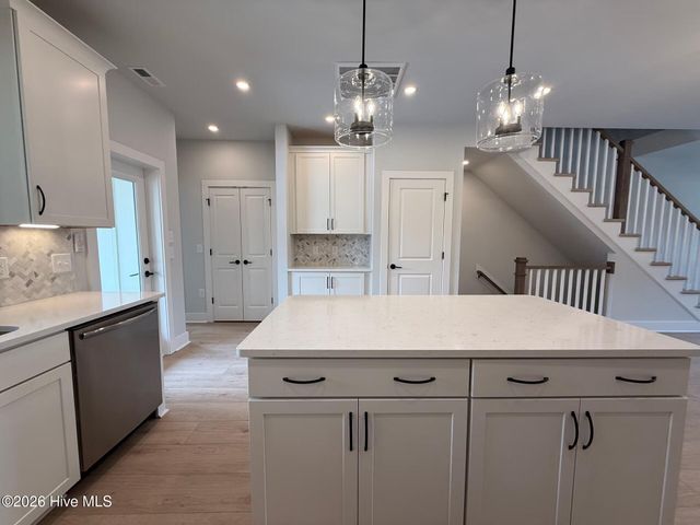 102 Lexington Lane, Southern Pines, NC 28387