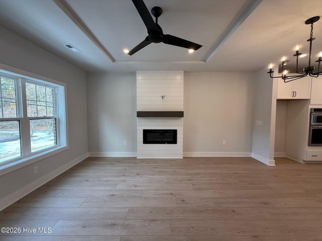 102 Lexington Lane, Southern Pines, NC 28387