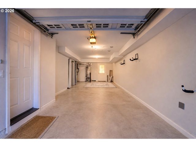 15495 BRIANNE Ct, Lake Oswego, OR 97035