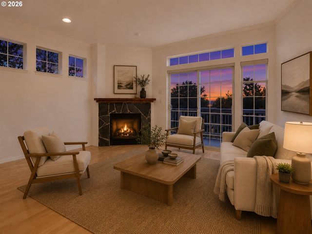 15495 BRIANNE Ct, Lake Oswego, OR 97035
