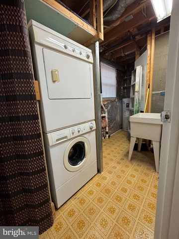 2832 NEW PROVIDENCE CT, Falls Church, VA 22042