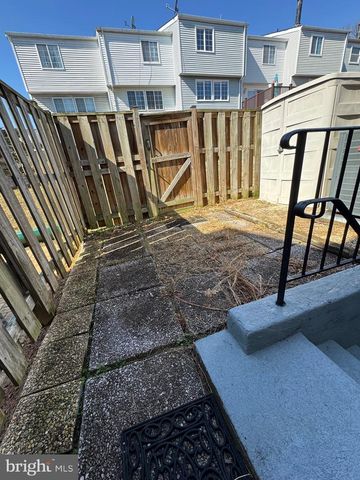 2832 NEW PROVIDENCE CT, Falls Church, VA 22042