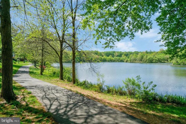 2832 NEW PROVIDENCE CT, Falls Church, VA 22042