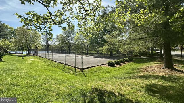 2832 NEW PROVIDENCE CT, Falls Church, VA 22042