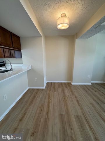 2832 NEW PROVIDENCE CT, Falls Church, VA 22042