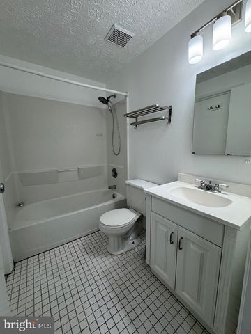 2832 NEW PROVIDENCE CT, Falls Church, VA 22042