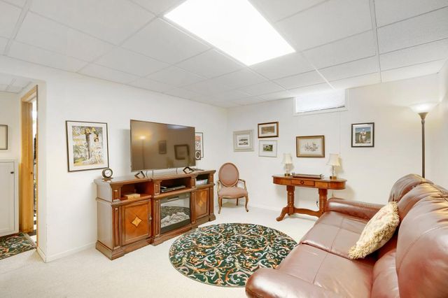 3225 Alabama Avenue S, Saint Louis Park, MN 55416