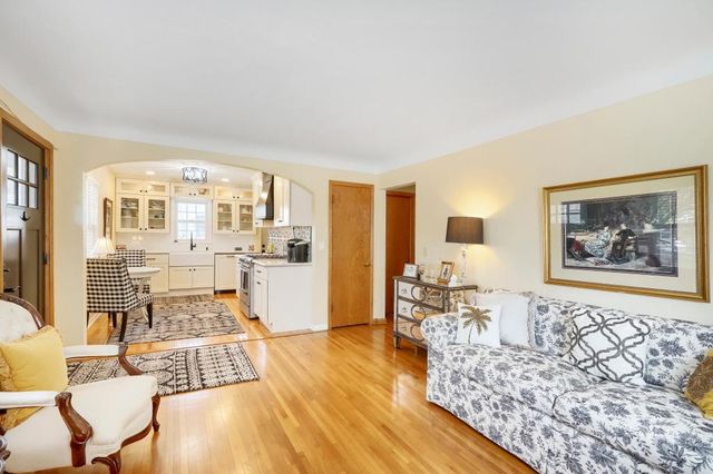 3225 Alabama Avenue S, Saint Louis Park, MN 55416