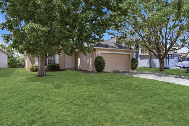 273 CURTIS AVENUE, Groveland, FL 34736