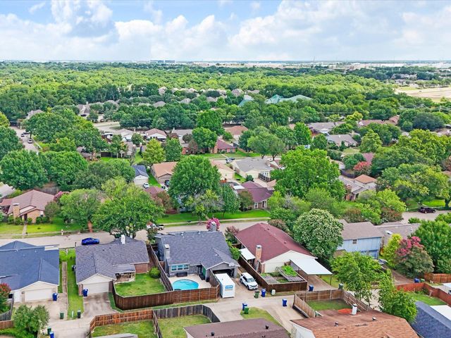 2922 Spring Brook Drive, Garland, TX 75044