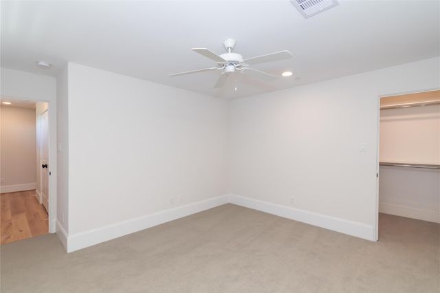 3821 N Braeswood Boulevard D, Houston, TX 77025