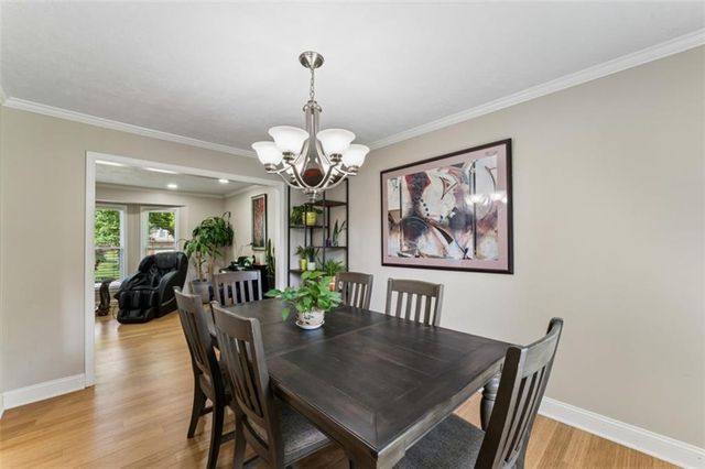11725 England Street, Overland Park, KS 66210