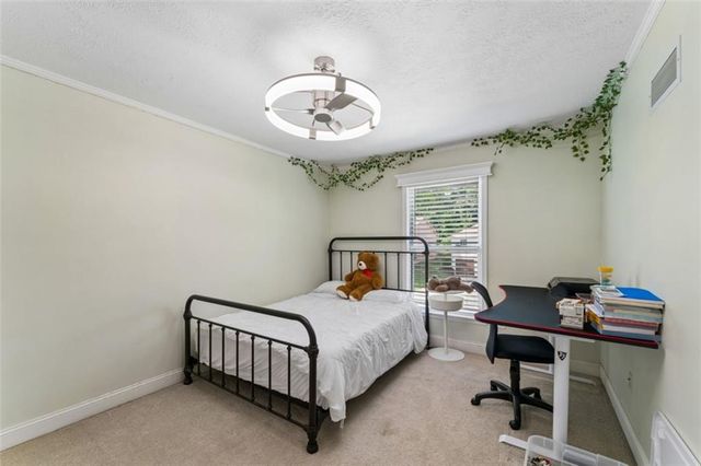 11725 England Street, Overland Park, KS 66210