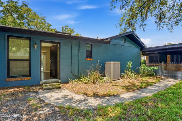 3754 RUSTIC Lane, Jacksonville, FL 32217