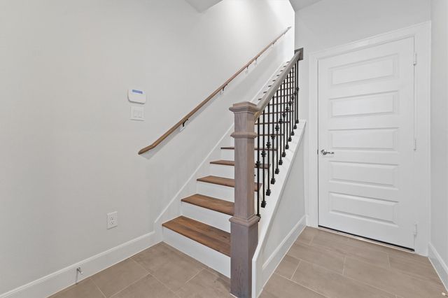 2802 Grand Fountains Drive G, Houston, TX 77054