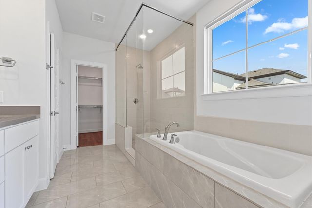 2802 Grand Fountains Drive G, Houston, TX 77054