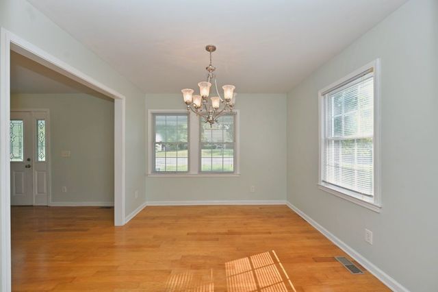 102 Becker Ave, Old Hickory, TN 37138