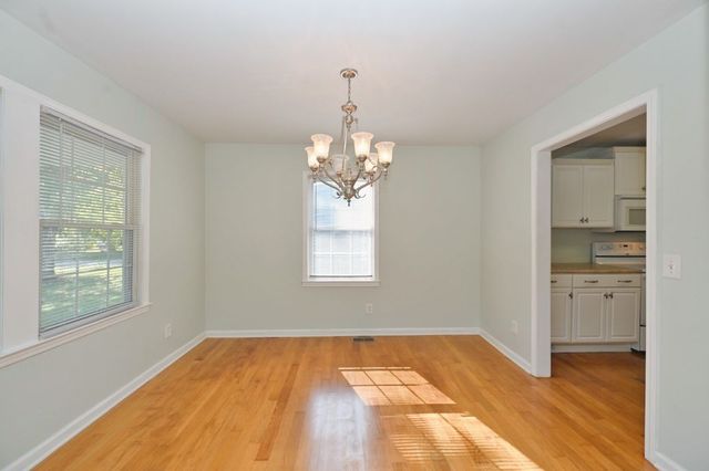 102 Becker Ave, Old Hickory, TN 37138