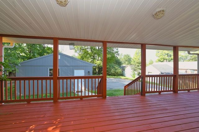 102 Becker Ave, Old Hickory, TN 37138