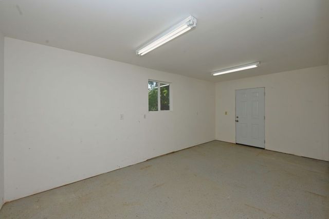 102 Becker Ave, Old Hickory, TN 37138