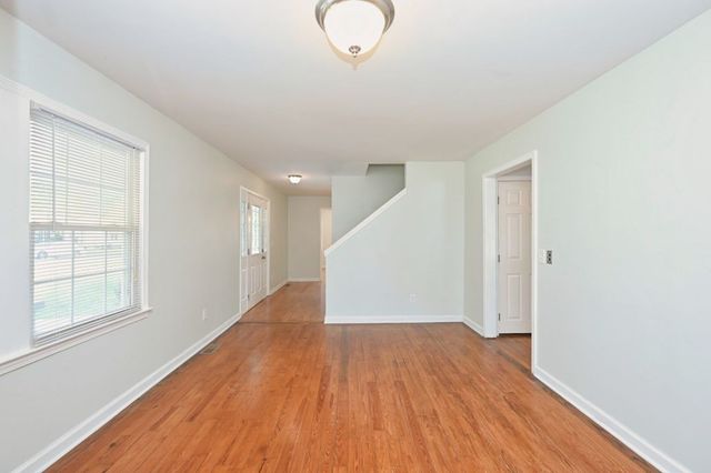 102 Becker Ave, Old Hickory, TN 37138