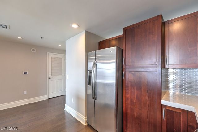 150 Las Vegas Boulevard 2307, Las Vegas, NV 89101