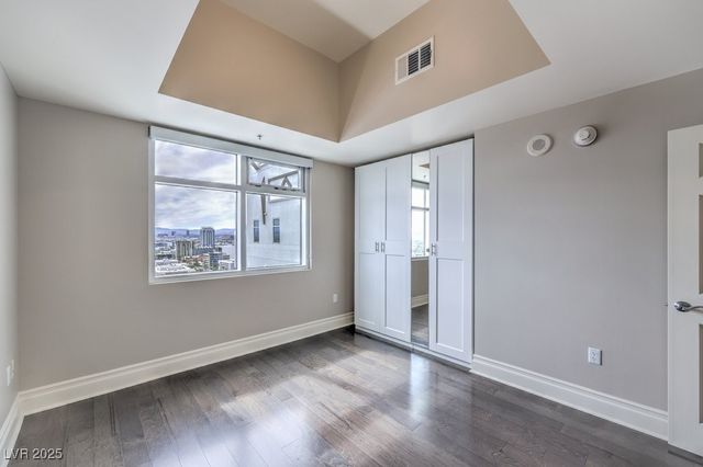 150 Las Vegas Boulevard 2307, Las Vegas, NV 89101