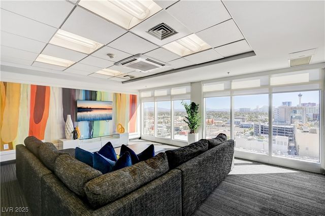 150 Las Vegas Boulevard 2307, Las Vegas, NV 89101