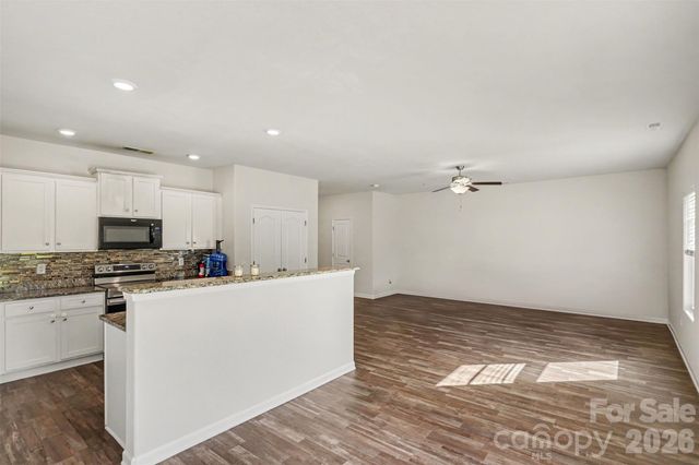 8411 Highgate Drive, Charlotte, NC 28215
