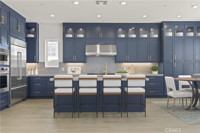 156 Creation, Irvine, CA 92618