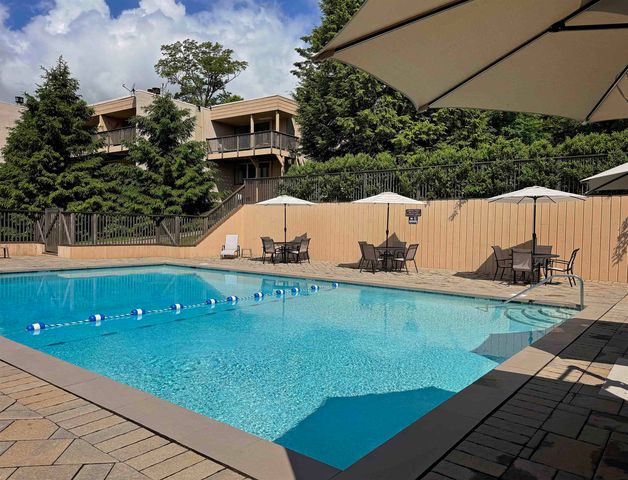 1307 Notchbrook Road 11 ABC, Stowe, VT 05672