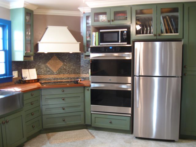 1003 Lawndale Dr, Murfreesboro, TN 37129