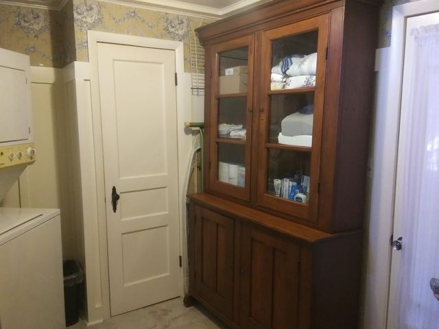 1003 Lawndale Dr, Murfreesboro, TN 37129