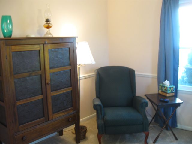 1003 Lawndale Dr, Murfreesboro, TN 37129