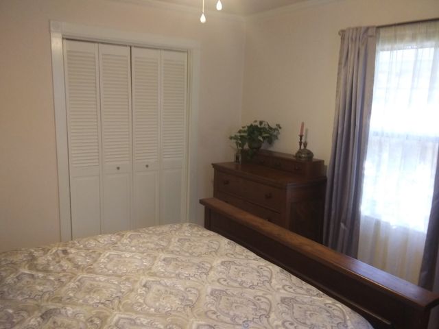 1003 Lawndale Dr, Murfreesboro, TN 37129