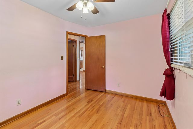 1111 N D Street, Indianola, IA 50125