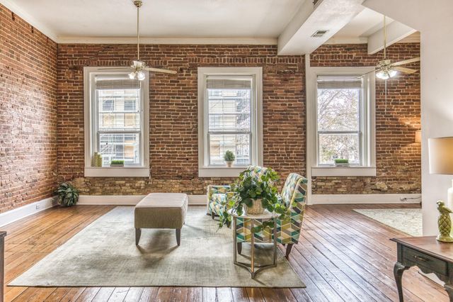 110 E Alamo Street 2, Brenham, TX 77833