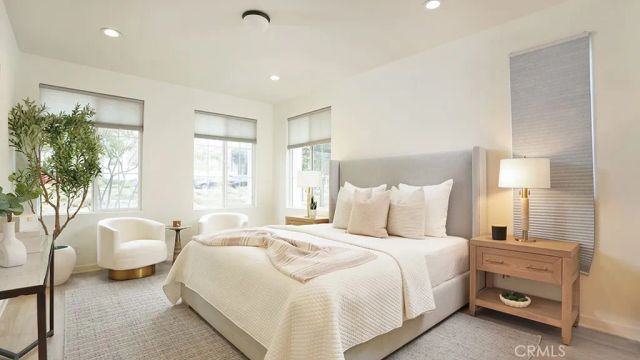 743 Beacon, Irvine, CA 92618