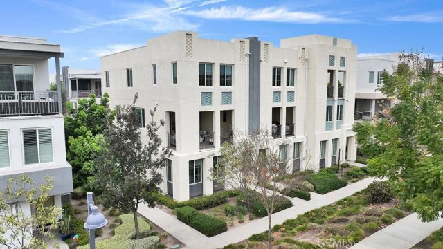 743 Beacon, Irvine, CA 92618