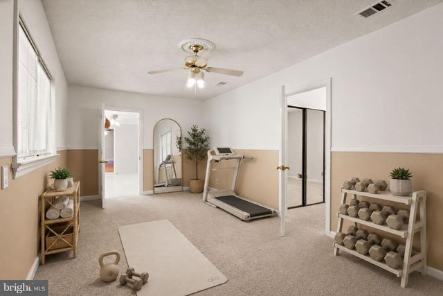 3130 CHICHESTER LN, Fairfax, VA 22031
