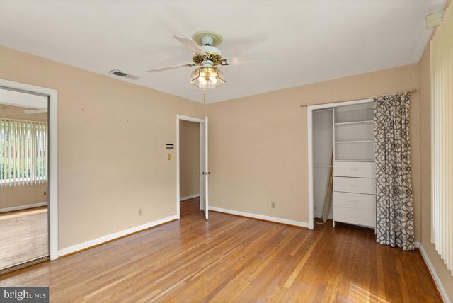 3130 CHICHESTER LN, Fairfax, VA 22031
