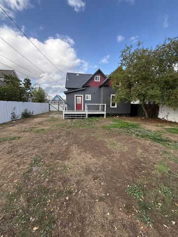 315 W Knox Ave, Spokane, WA 99205