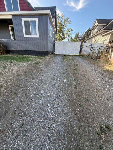 315 W Knox Ave, Spokane, WA 99205