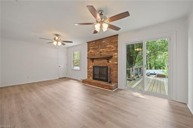 154 Applegate Road, Kernersville, NC 27284