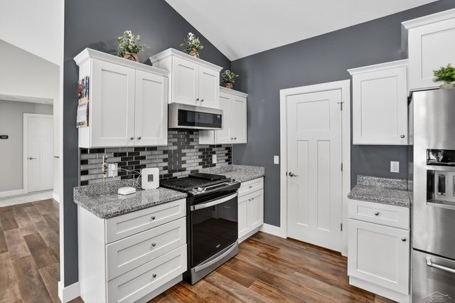 2201 N Ryan Court, Bay City, MI 48706