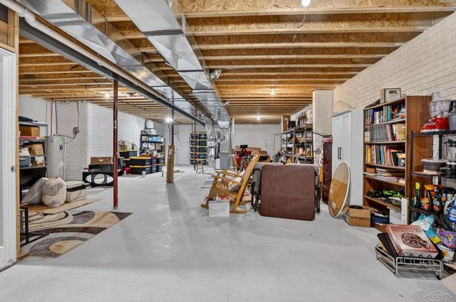 2201 N Ryan Court, Bay City, MI 48706