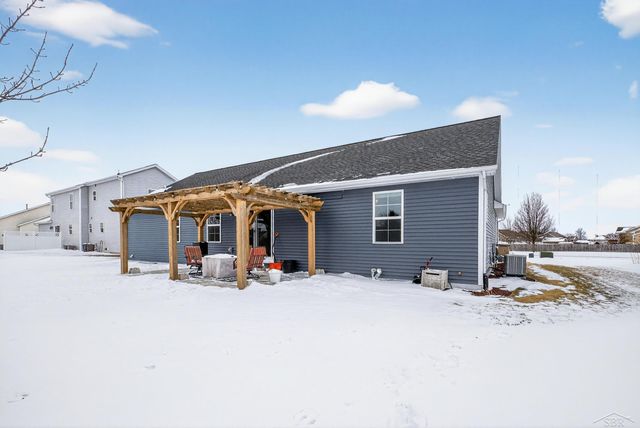 2201 N Ryan Court, Bay City, MI 48706