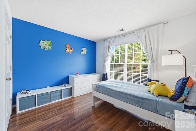 8918 Magennis Grove Court, Charlotte, NC 28216