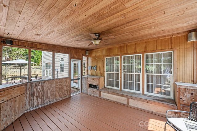8918 Magennis Grove Court, Charlotte, NC 28216
